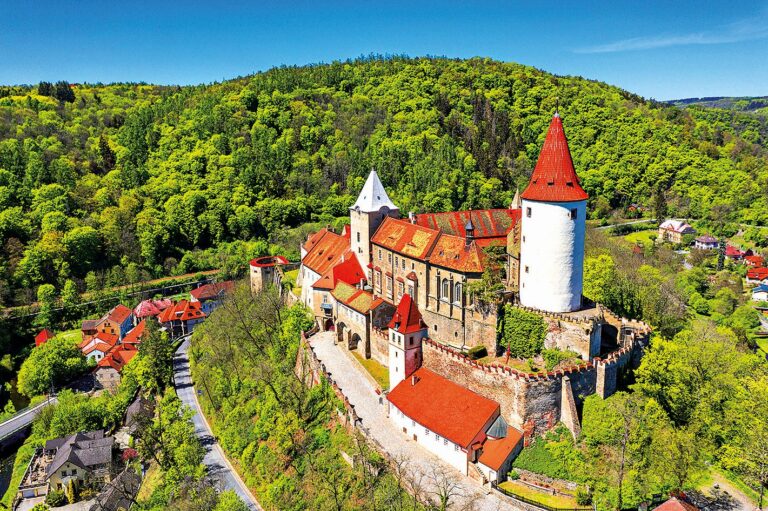 Křivoklát: Zde byl vězněn i slavný loupežník Babinský, který z vězení dokázal uprchnout.