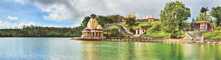 Ke kráterovému jezeru...