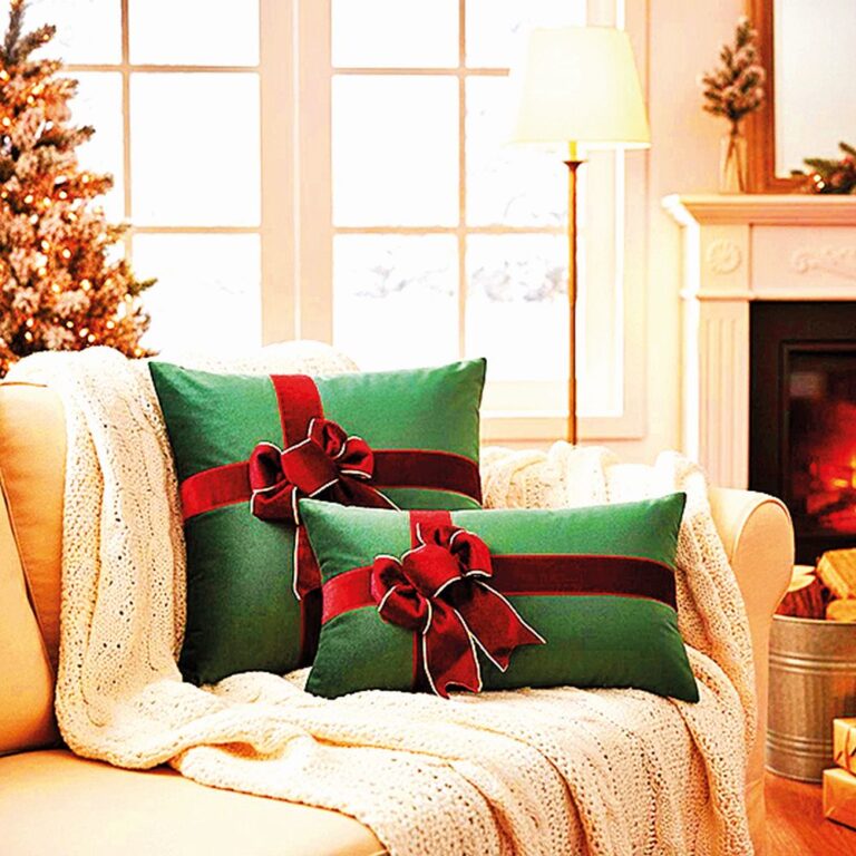 Polštář ve tvaru dárku