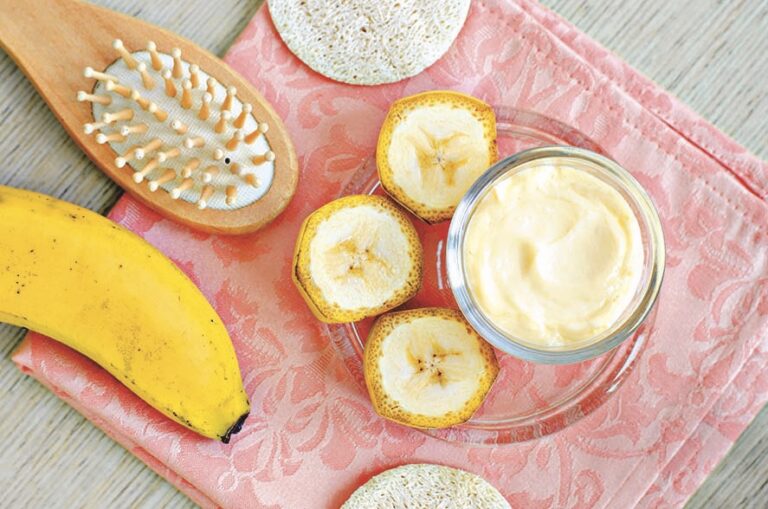 Máte doma bílý jogurt, banán, olej, vajíčka? Pusťte se do toho!