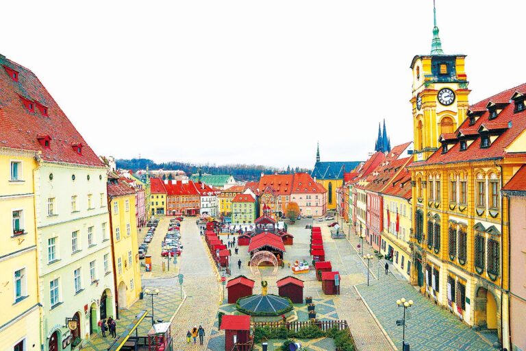 Cheb: Objevíte tu mnoho místních specialit i drobných dárků.