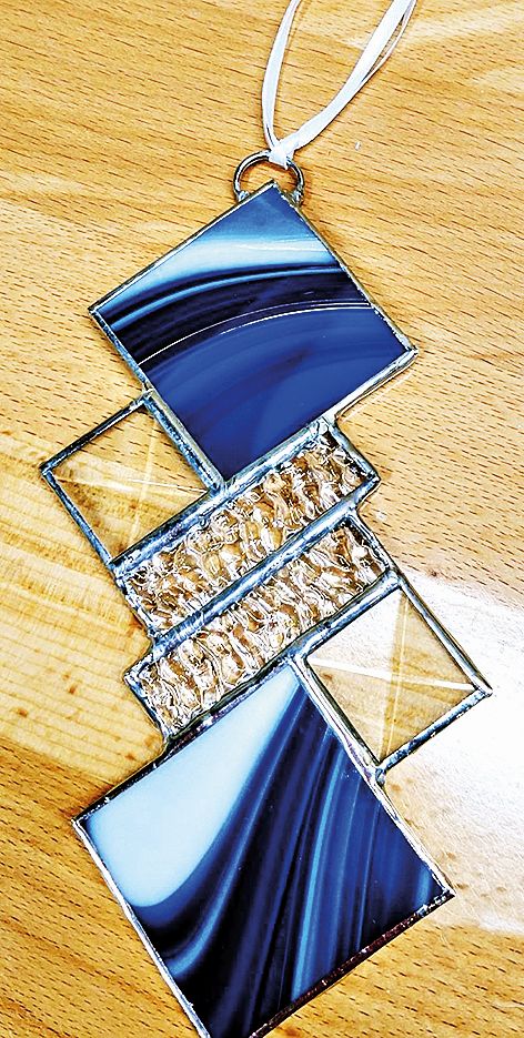 ov, sklo, barevné korálky a klidně ještě něco navíc. Buďte kreativní!