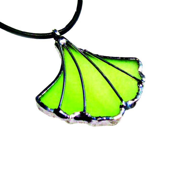 Ať už se pustíte do výroby šperků, dekorací, nebo drobných figurek, nikam nespěchejte.