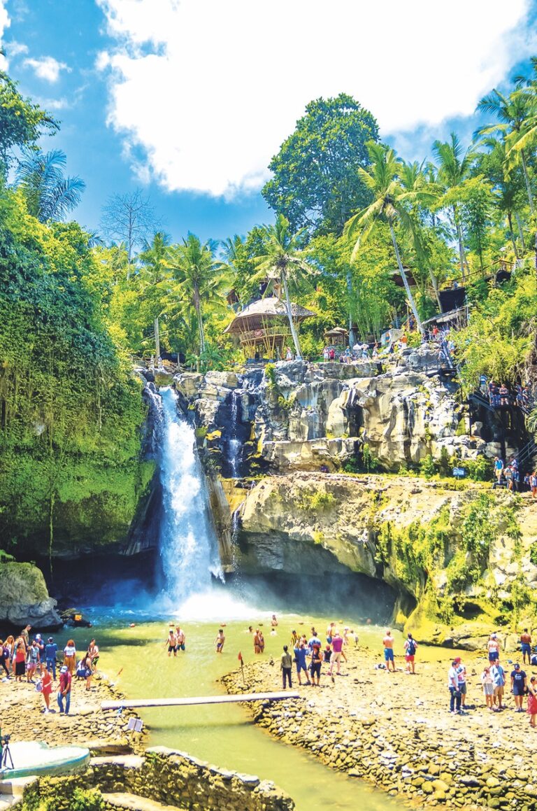 Sekumpul je znalci považován za nejkrásnější vodopád Bali.