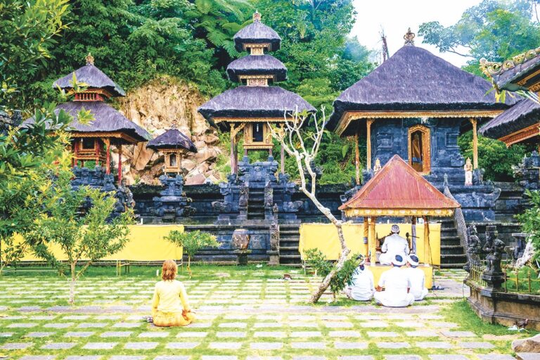 Komplex hinduistických chrámů Pura Lempuyang Luhur.
