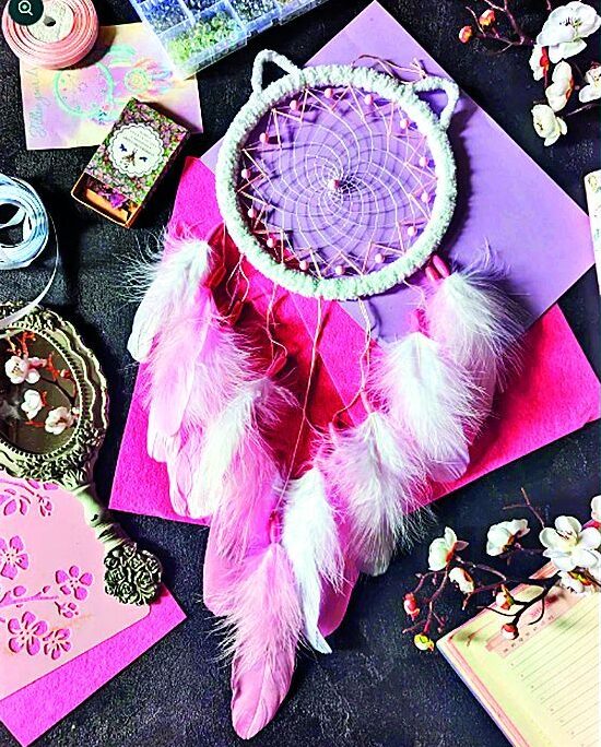 Zdobení záleží čistě na vašem pocitu. Mohou být minimalistické i okázalé.