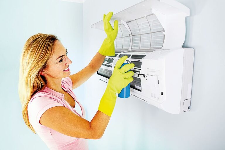 Nepodceňujte čištění klimatizace, kde se usazuje prach i pyl.