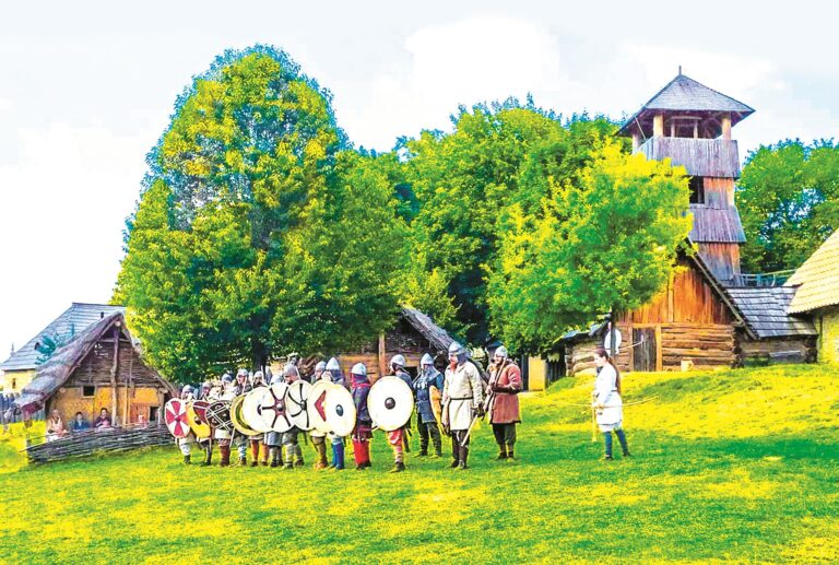 Modrá: Začátkem srpna se ve zdejším archeoskanzenu koná i historický festival.