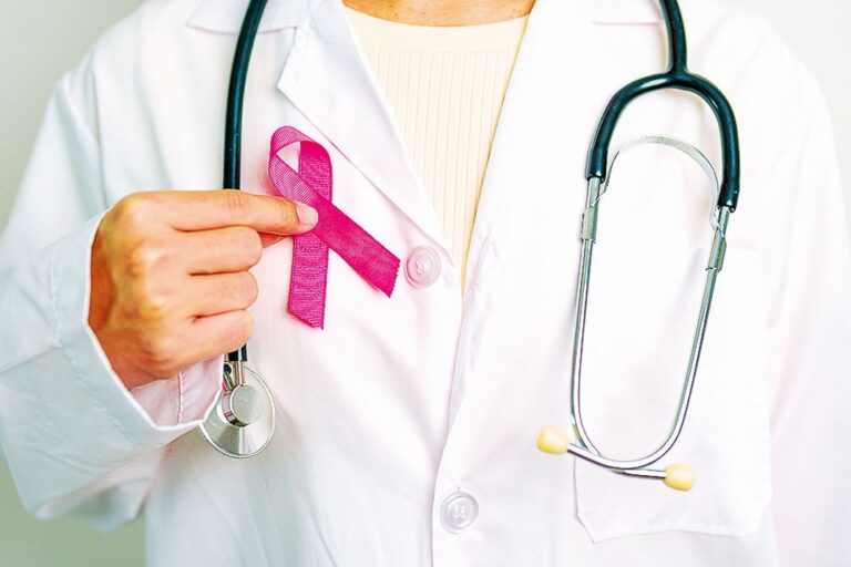 Osvětu o rakovině prsu u nás dělá více organizací.