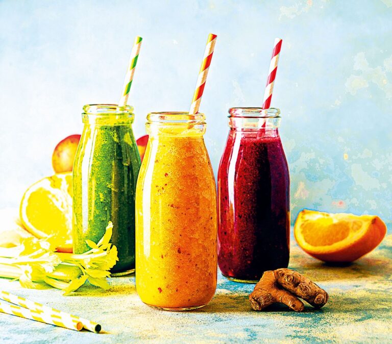 Smoothie vás ráno nakopne energií a dodá vše potřebné i pokožce.