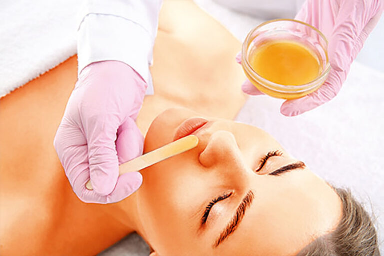 Depilační krémy nejdřív otestujte.