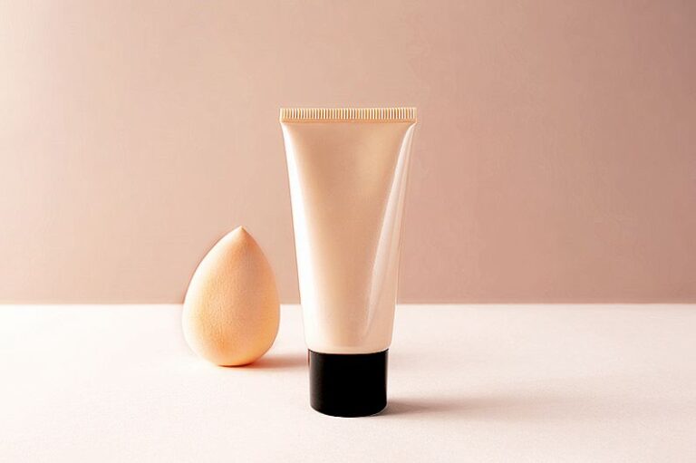 Hledejte nejen hezký odstín, ale i něco navíc.