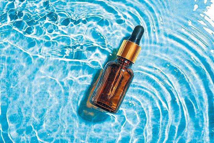 Hydratační sérum nesmí chybět v žádné ranní péči o pleť.