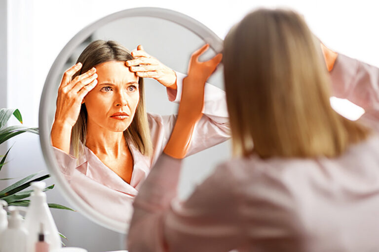 Výraznější vrásky mívají kuřačky.